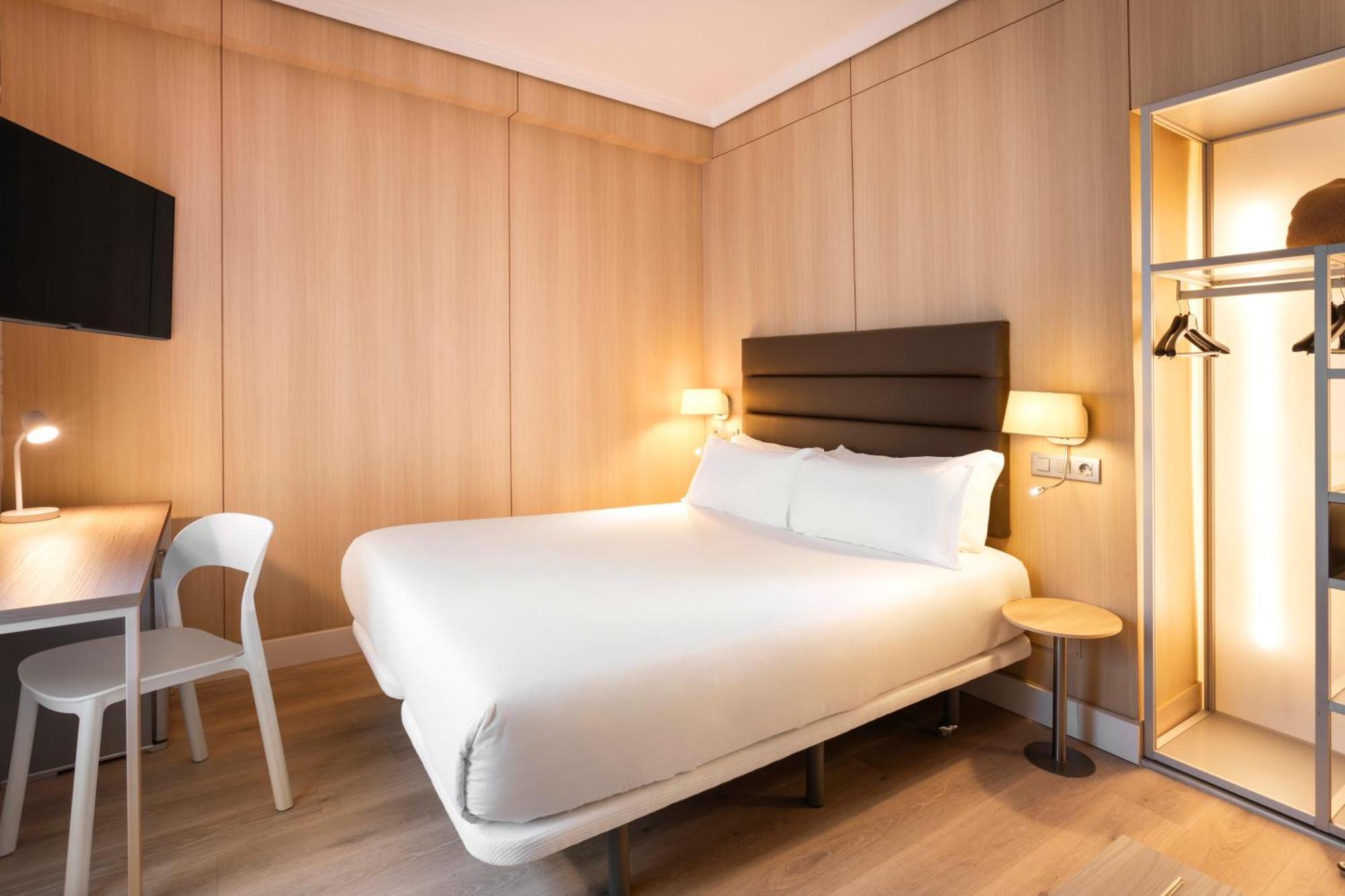 B&B Hotel Vitoria General Alava Eksteriør bilde