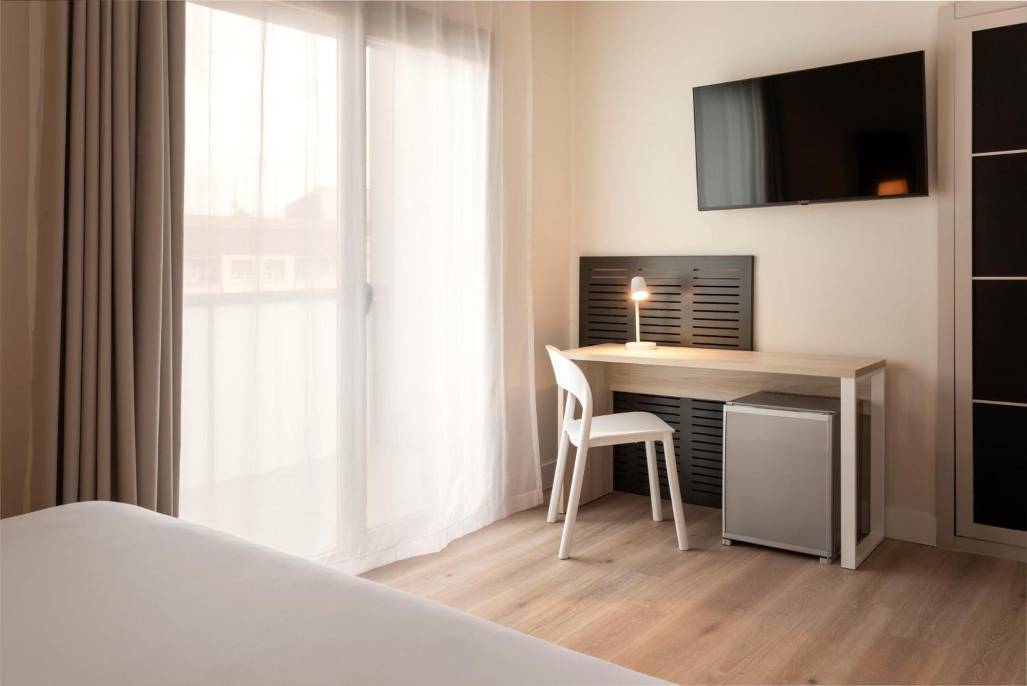 B&B Hotel Vitoria General Alava Eksteriør bilde